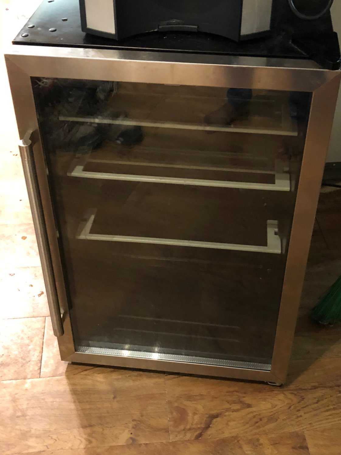 Mini fridge