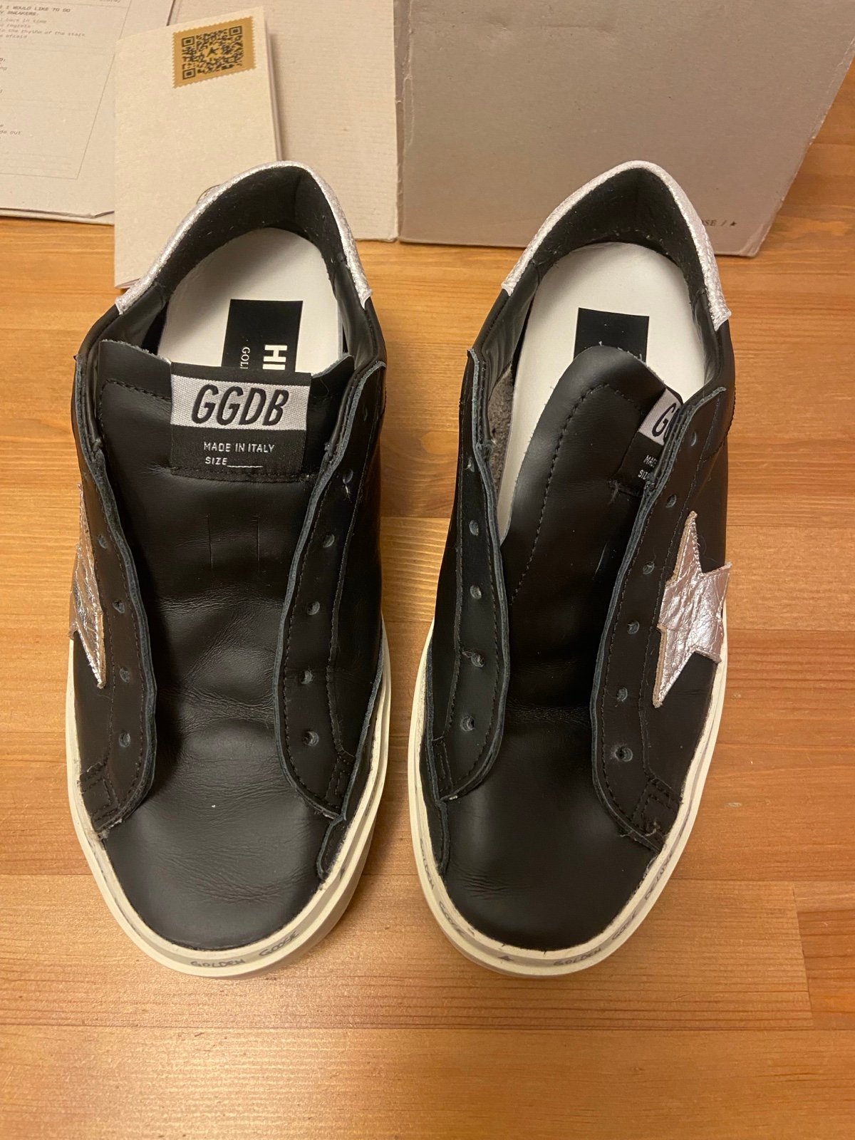 Golden Goose woman’s size 38 great condition