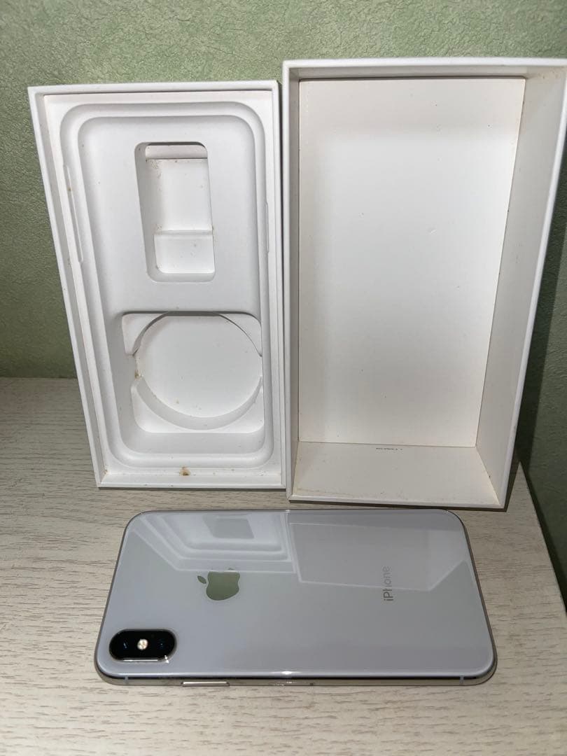 Apple iPhone X Silver Body SIM-free