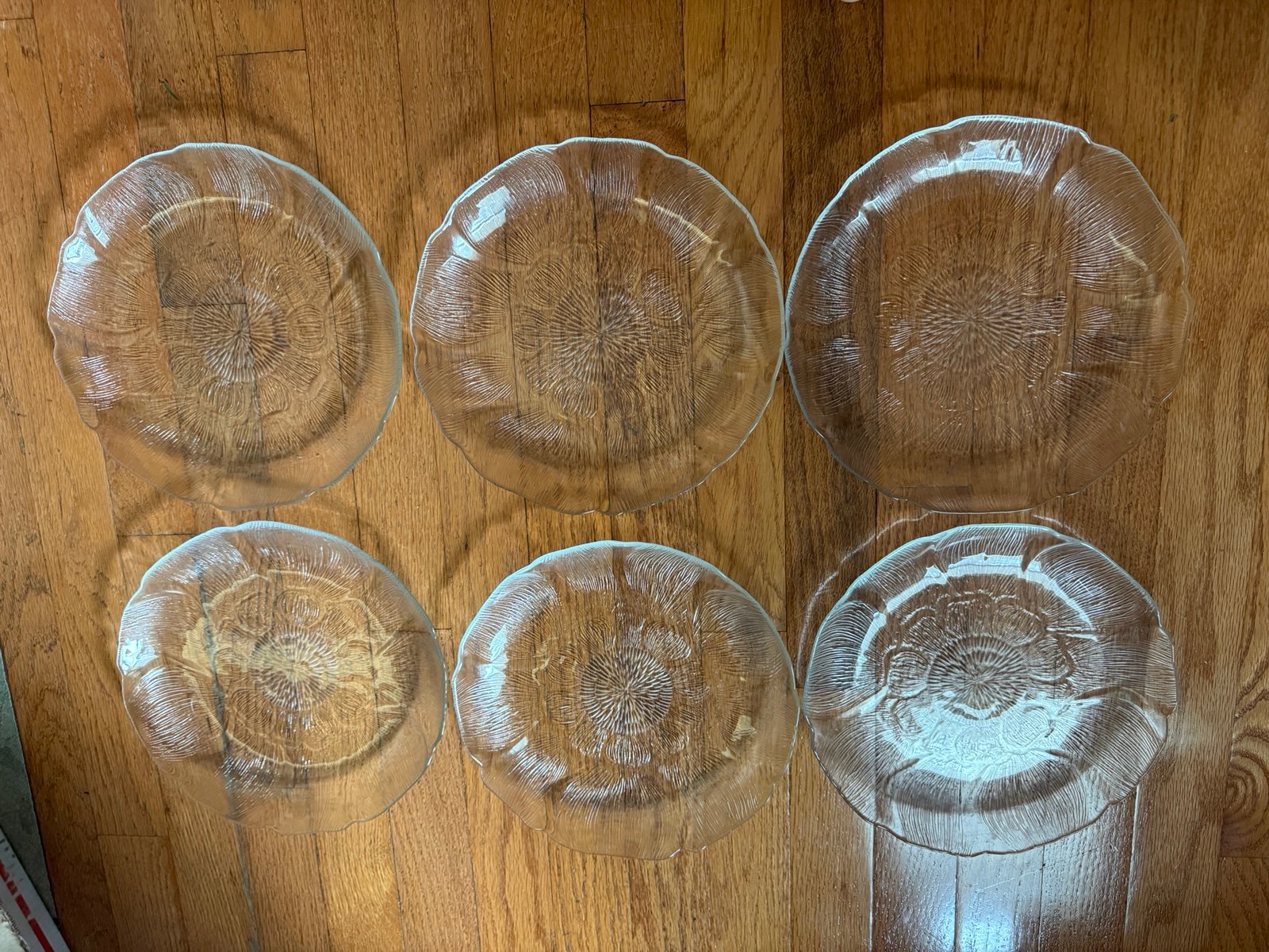 Lot of 6 Vintage Arcoroc Fleur / Flower 10.75 Clear Glass Dinner Plate - France