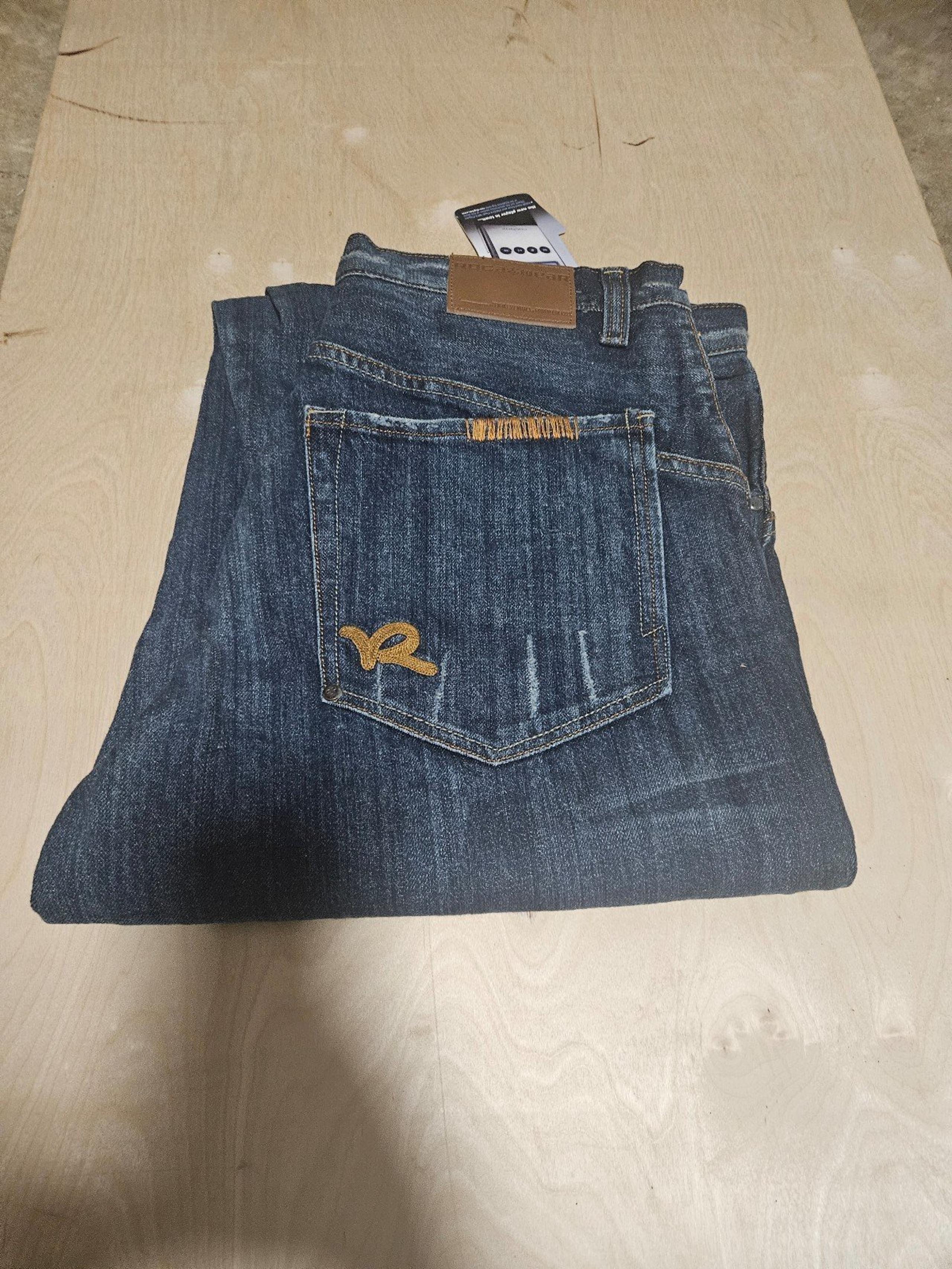 New Men's Rocawear Baggy Jeans 36x33
