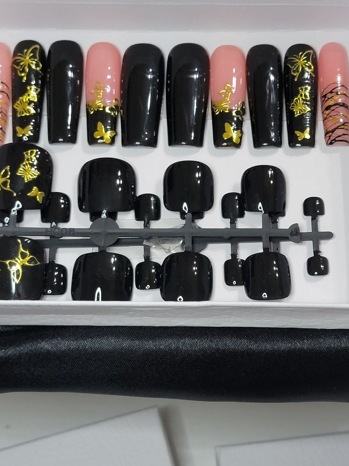 press on nails with toenails