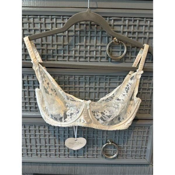 NWT Mimi Holiday lace underwire bra, 98