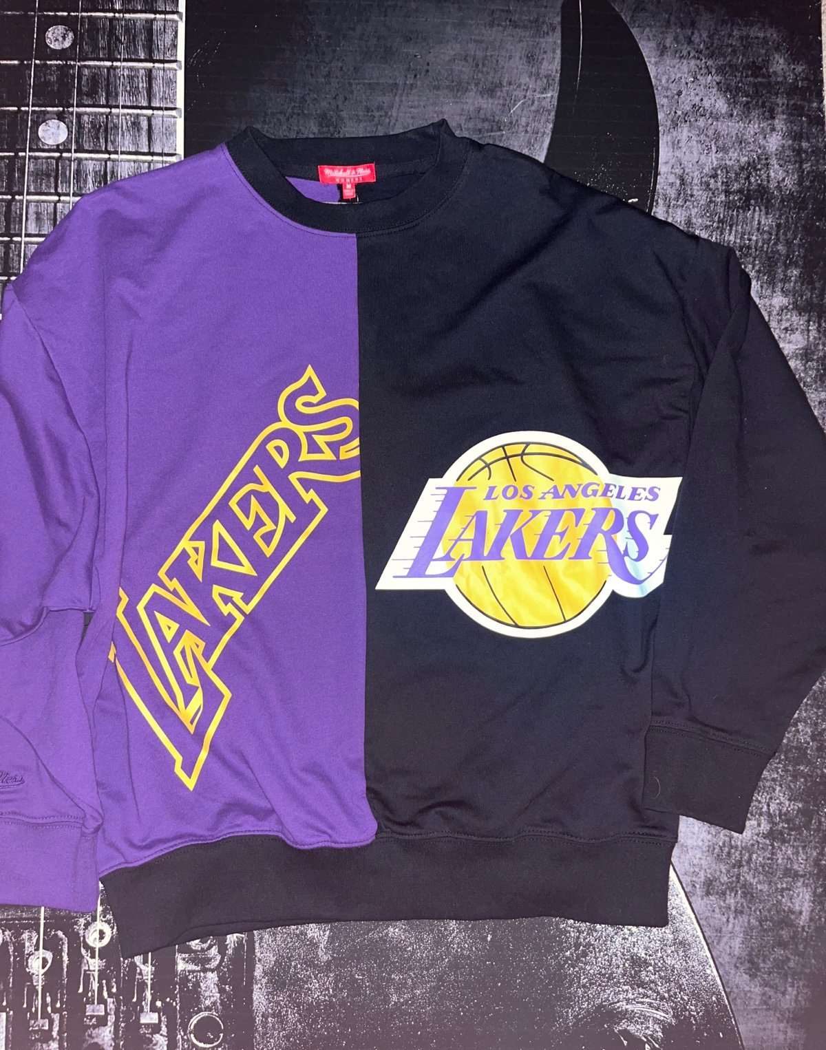 NWT Lakers Crewneck