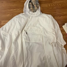 Burberry poncho xl