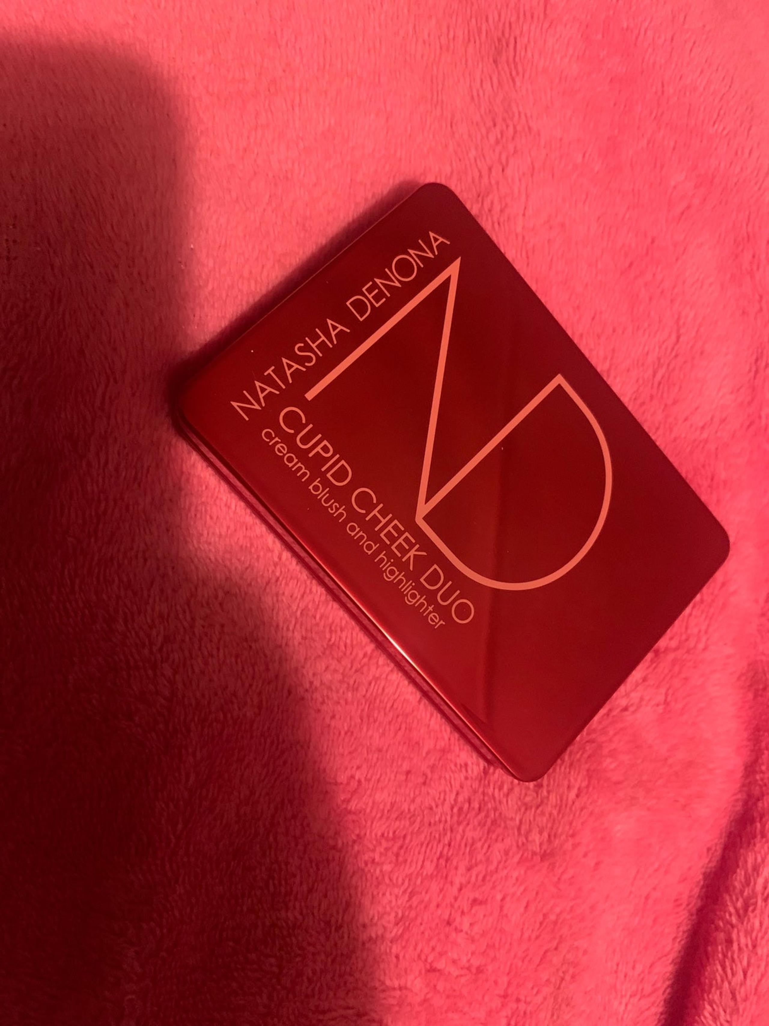 NEW IN BOX makeup bundle