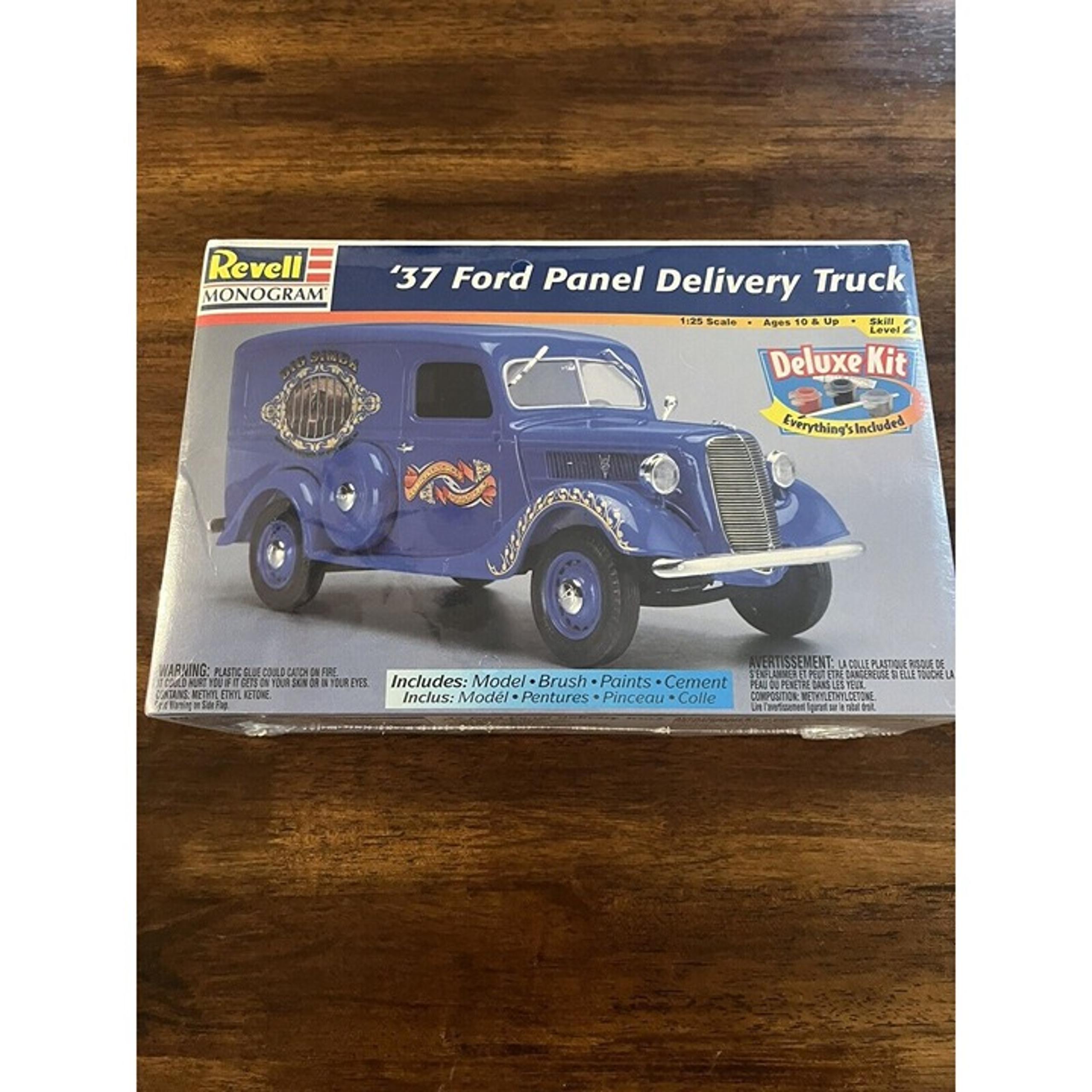 Revell Monogram Circus 1937 Ford Panel Delivery Truck 1:25 Model Kit SEALED NEW