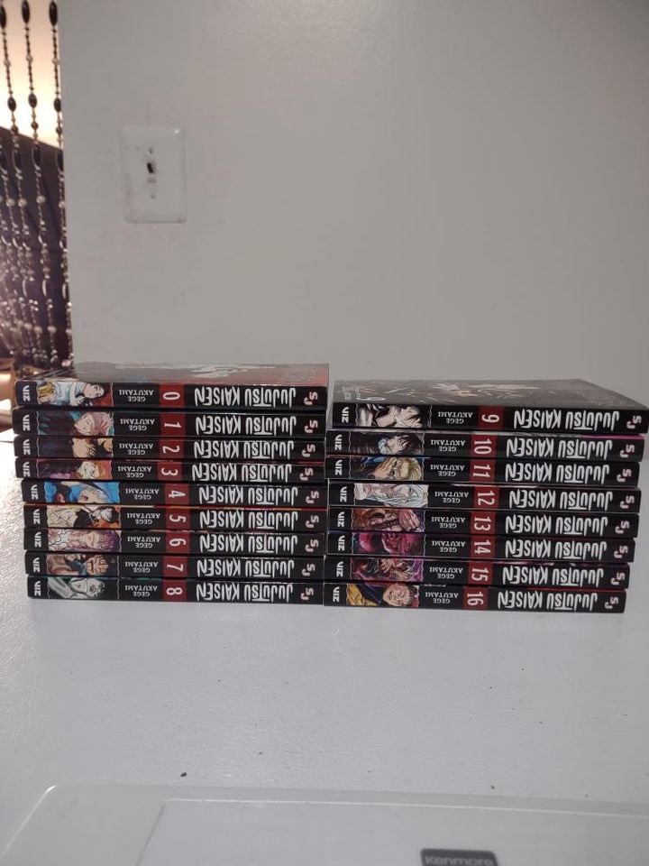 Jujutsu kaisen volumes 0-16