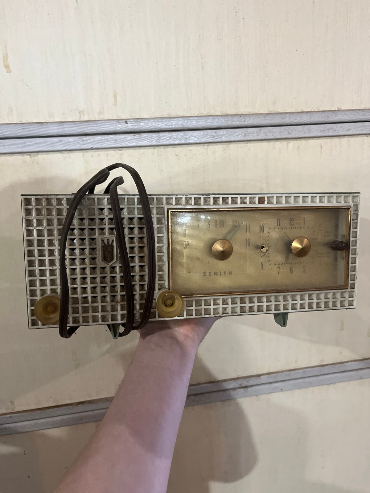 Clock Radio Model B519-F By Zenith