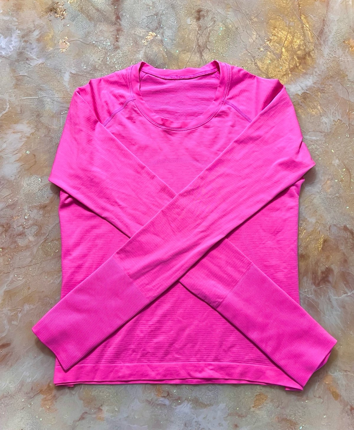 Lululemon Prism Pink swiftly 2.0 size 10