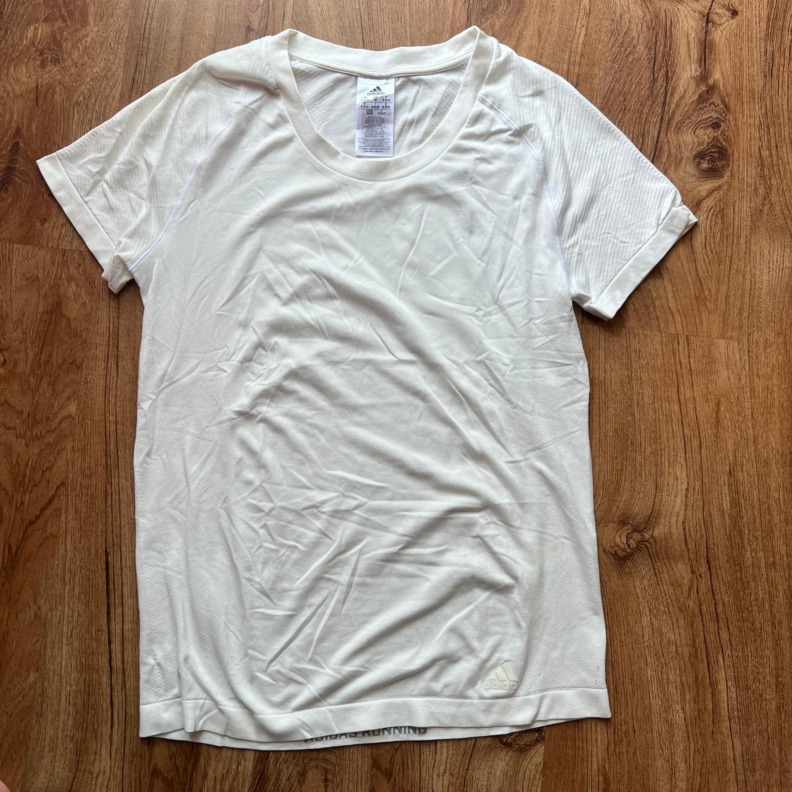 Adidas Running Short Sleeve Shirt - Medium
