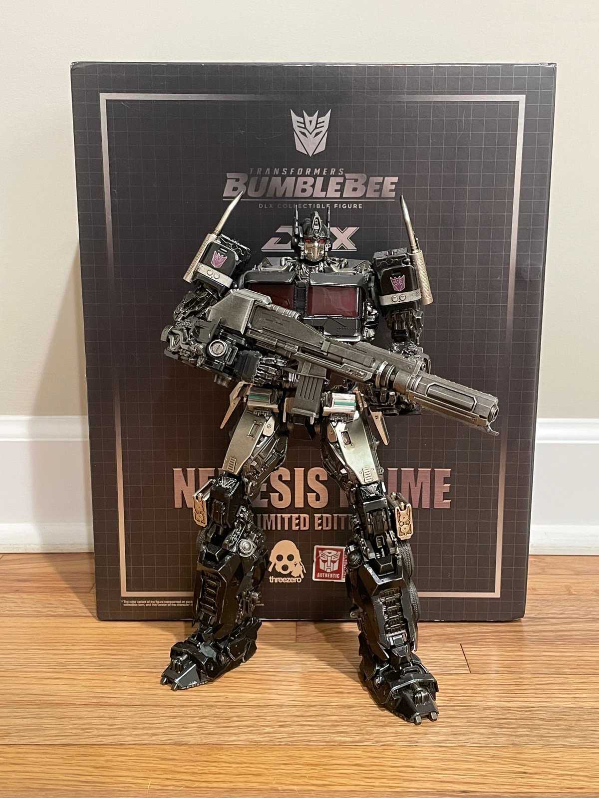 Threezero Nemesis Prime