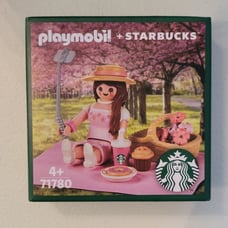 2024 Korean Starbucks PLAYMOBIL + STARBUCK *BELLA 71780