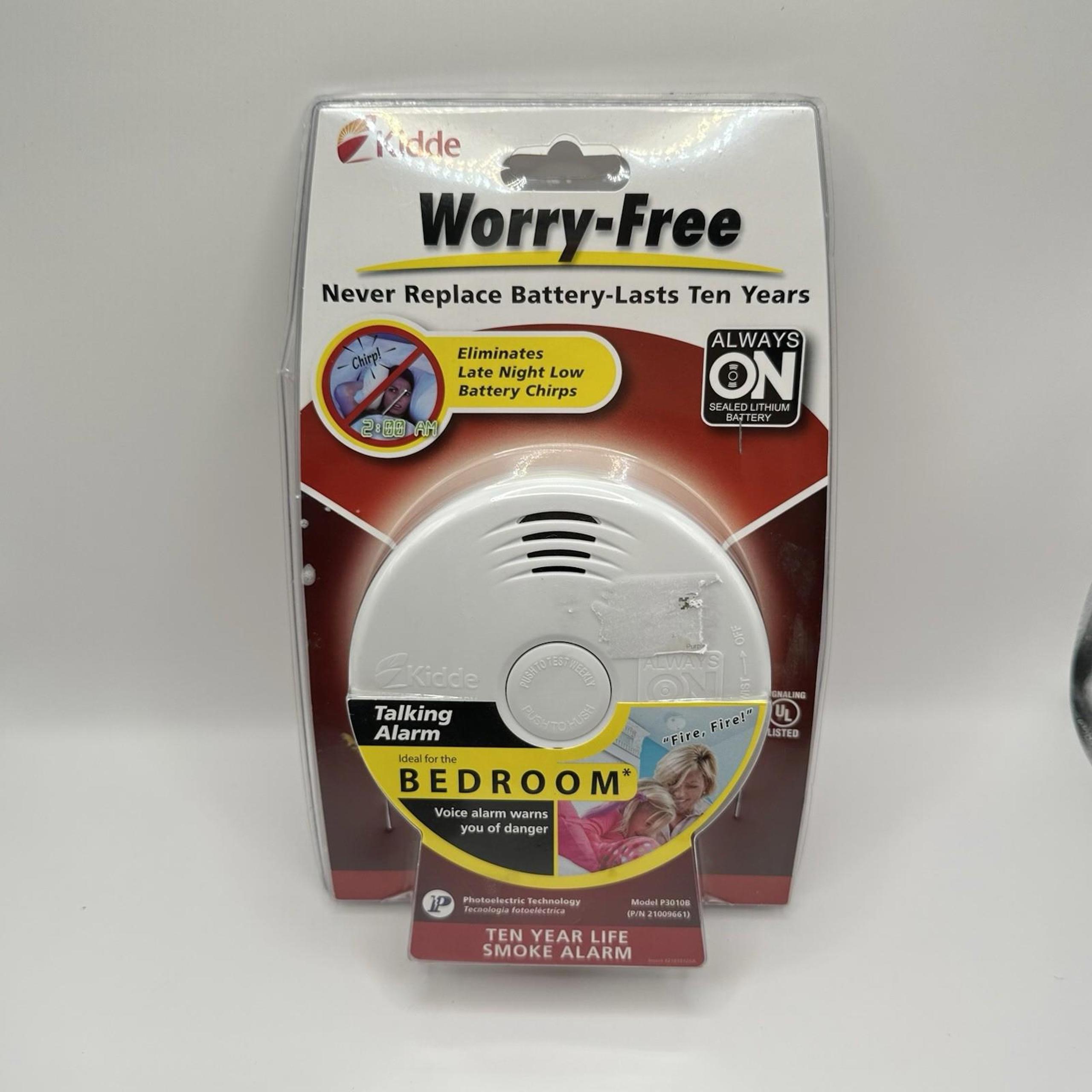 NEW Kidde Smoke Alarm P3010B Ten-Year Worry Free Talking Smoke Alarm Sealed