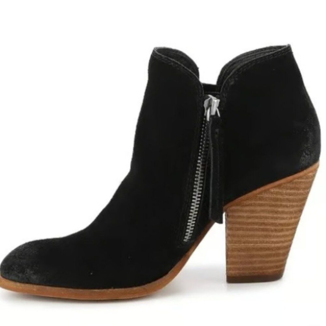 Dolce Vita Black Hixon Suede Chelsea Chunky Block Ankle Zipper Boots Booties 6