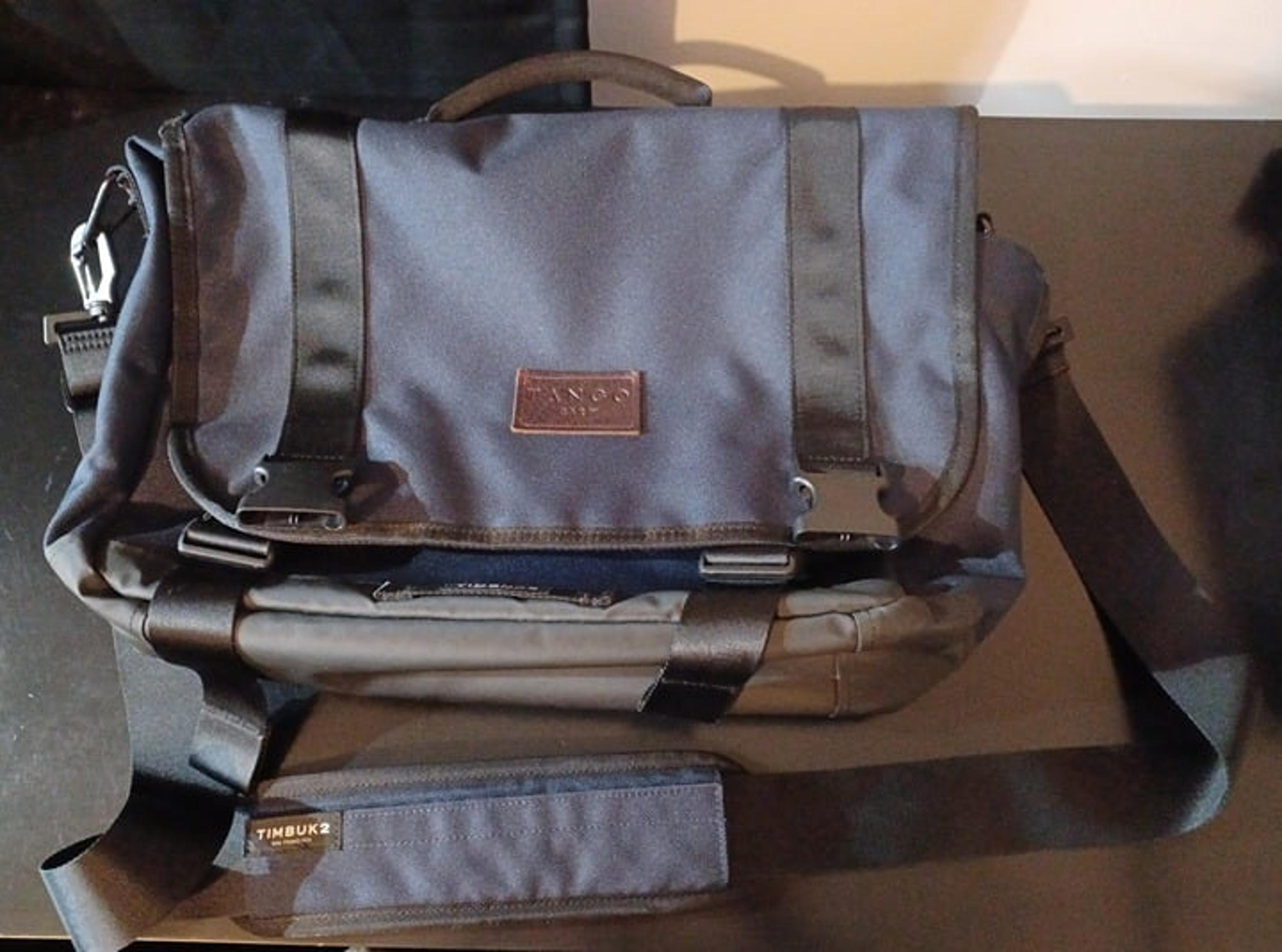 Timbuk2 Commute Messenger Bag 3717-4 Barely Used Nautical Blue
