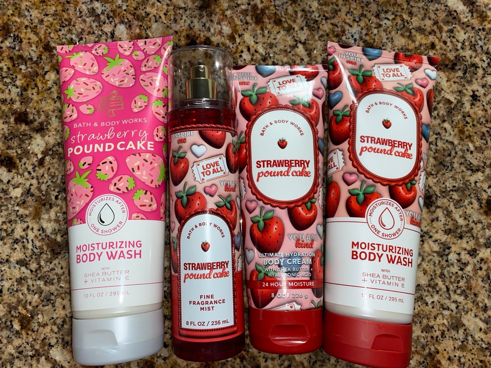 BBW Strawberry Poundcake