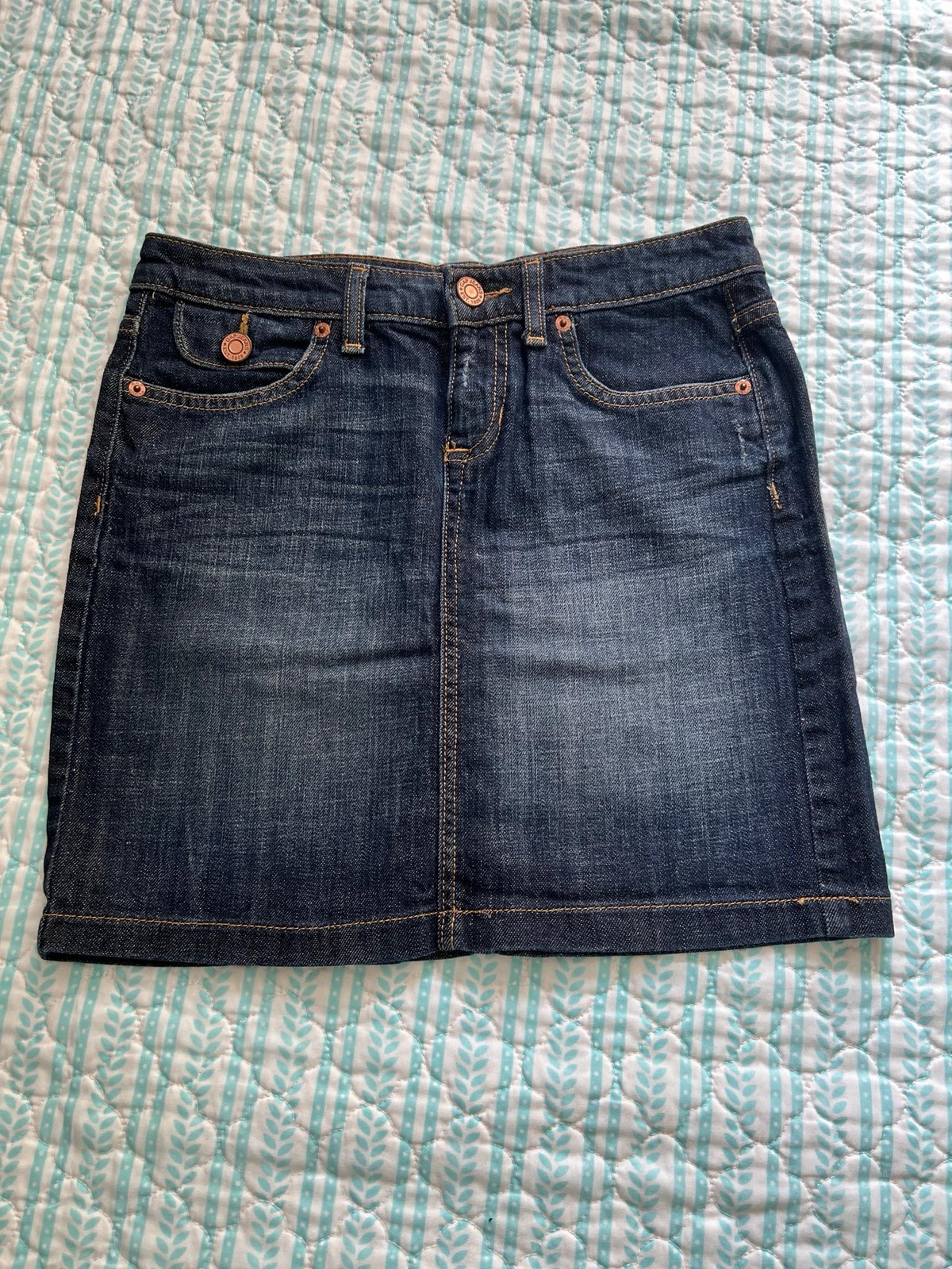 dark denim mini skirt 4 27 - Gap
