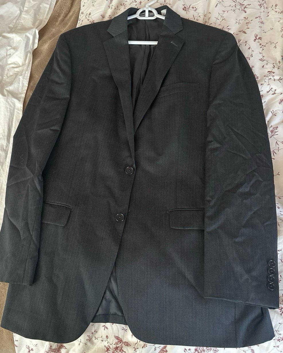 DKNY MACYS MENS SUIT