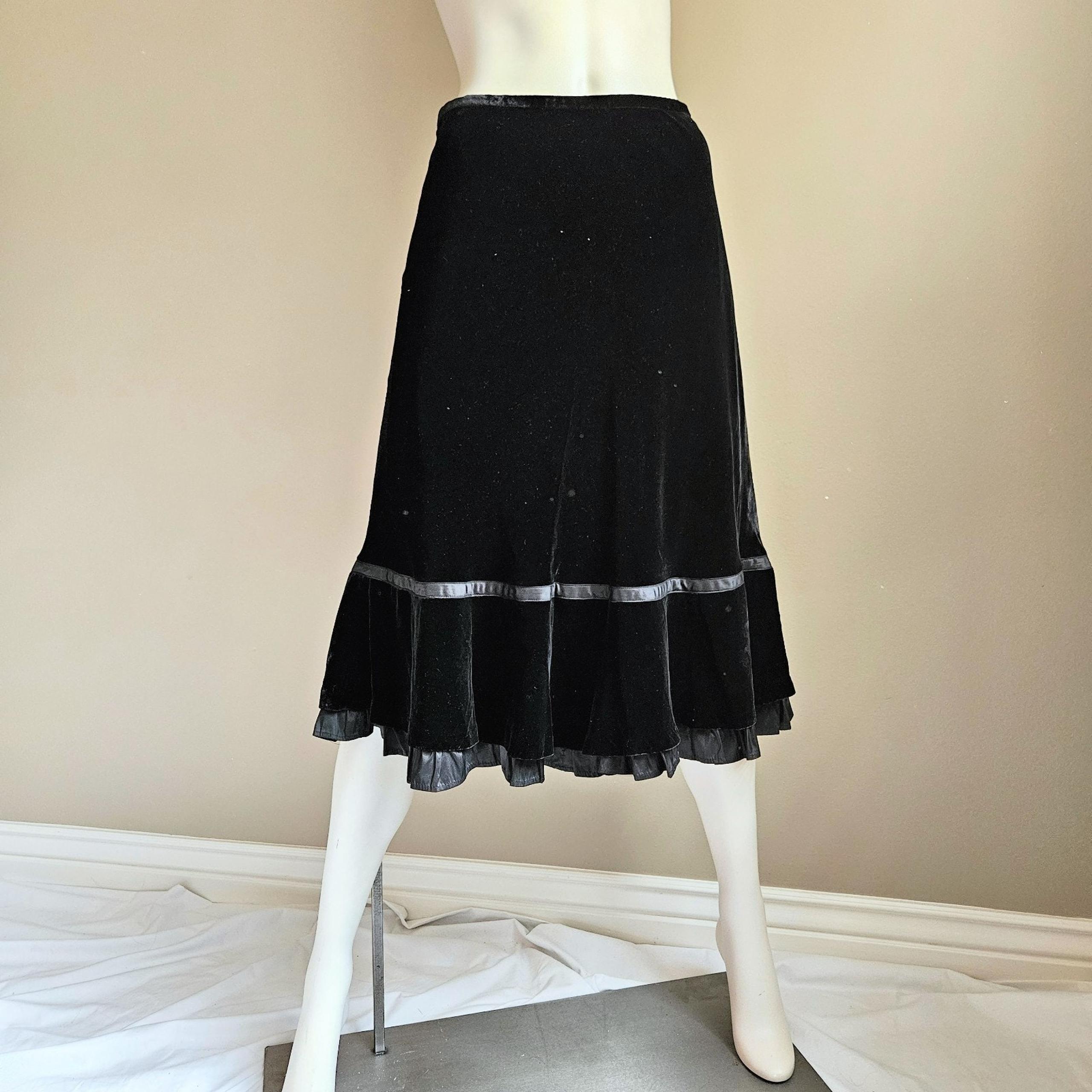 NWT Ann Taylor Loft Womens 10 Black Velvet Midi Skirt Silk Blend Ruffle Bottom