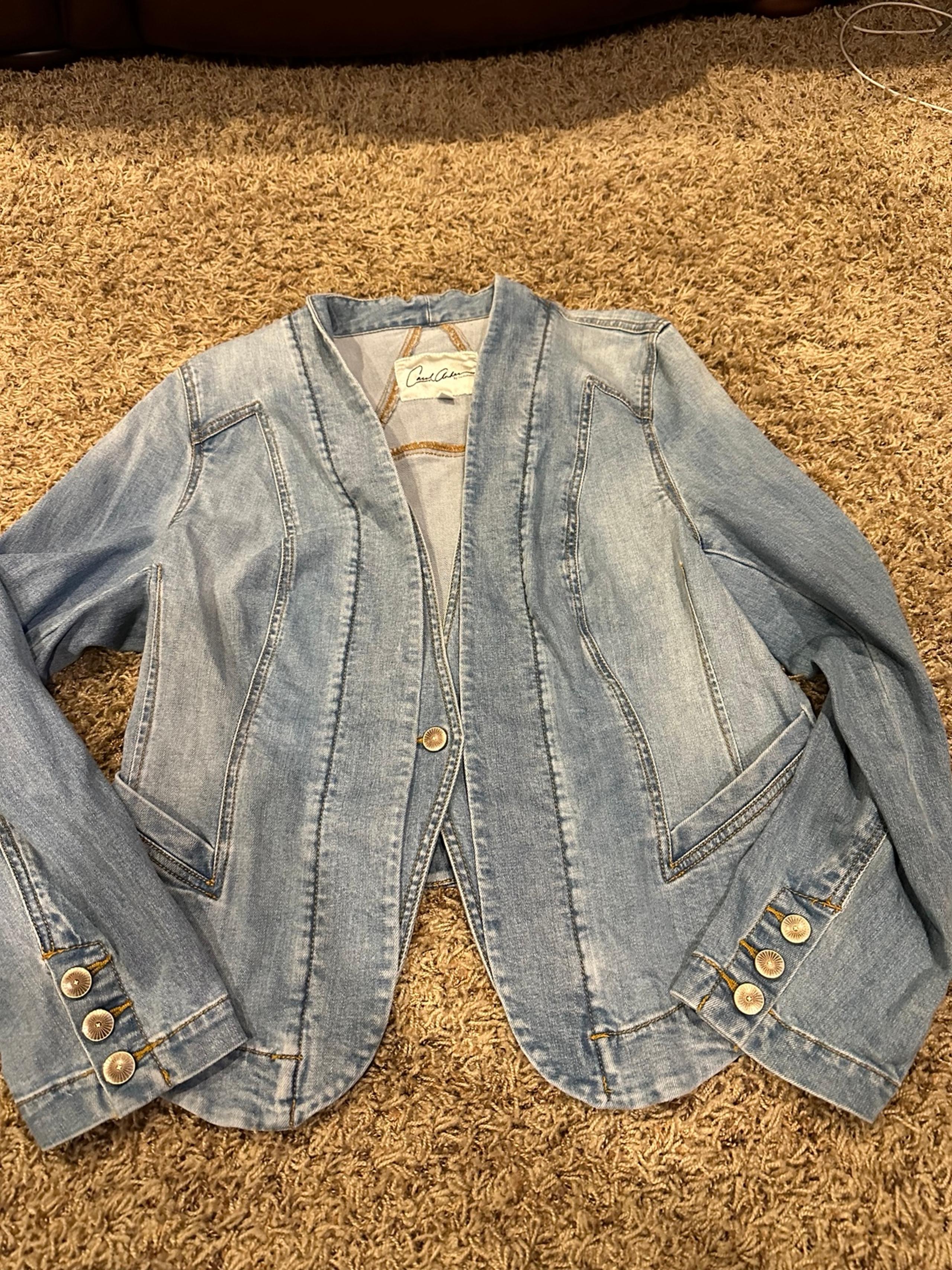 Women’s carol Anderson by Invitation size XL denim Jean jacket/blazer