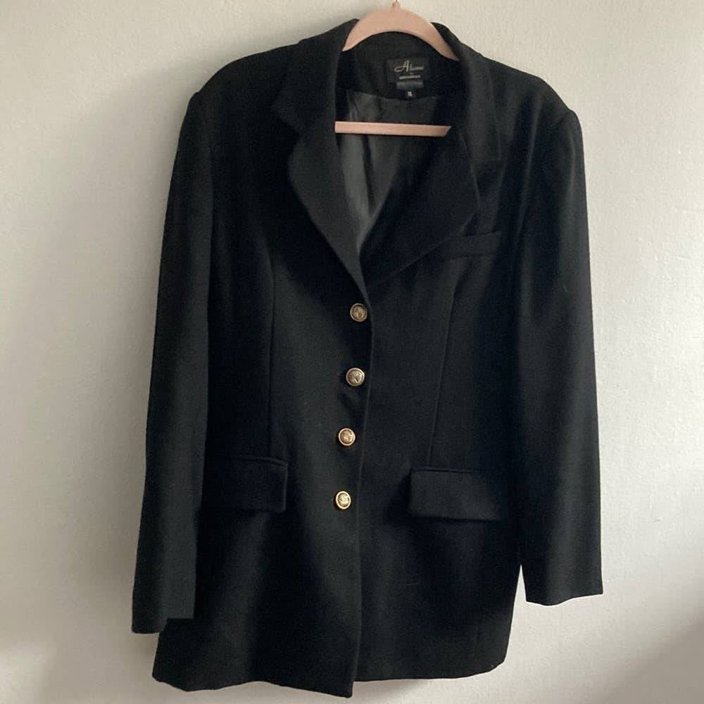 Alanni Donnybrook Button Down Contemporary Blazer