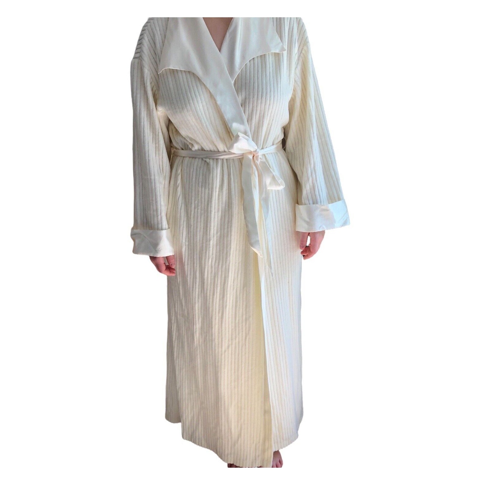 Michael Kors Nightgown Ivory Silk Warm Glam with Matching Robe New With Tags