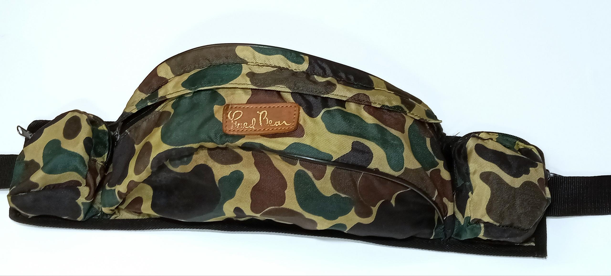 Vintage Fred Bear Voyager Fanny Pack