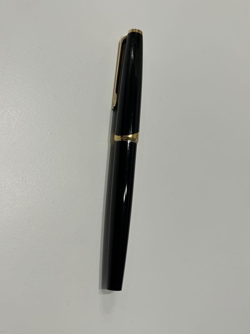 Montblanc Fountain Pen No. 121 Black Body [Used]