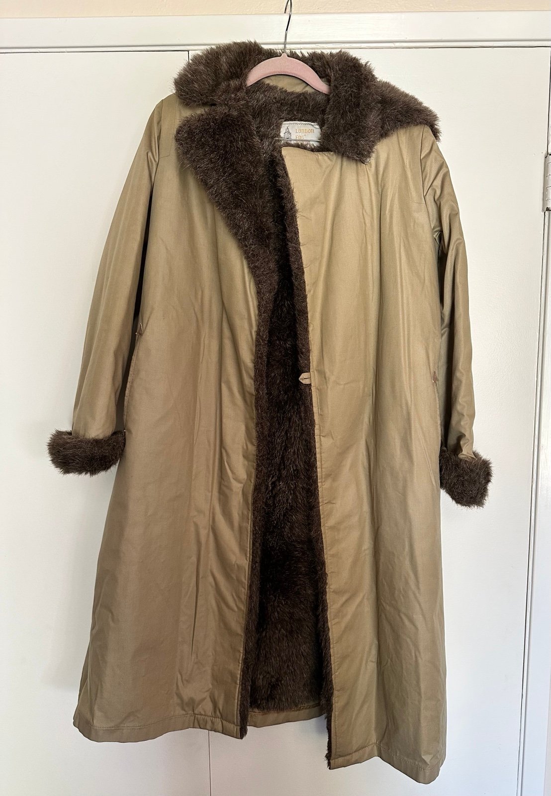 Vintage London Fog Fur Lined Hooded Women's Trench Khaki Tan Size 8