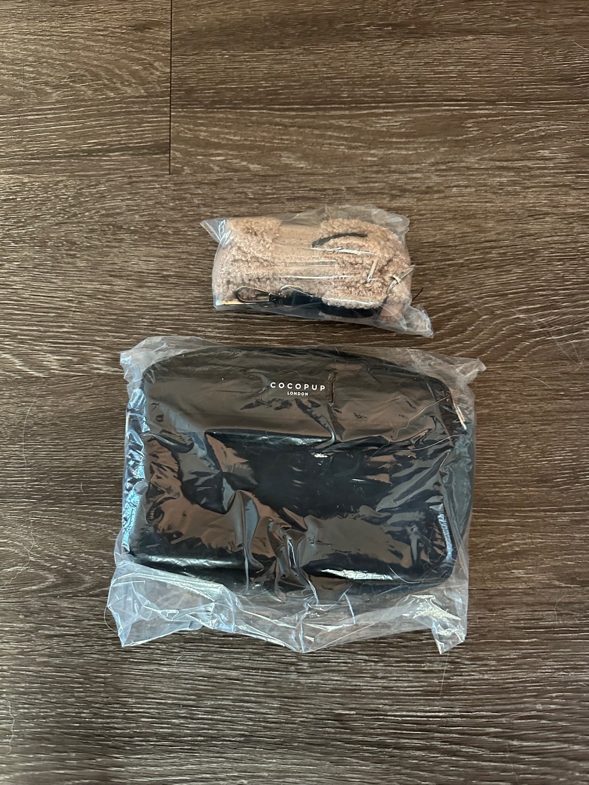 Crossbody bag