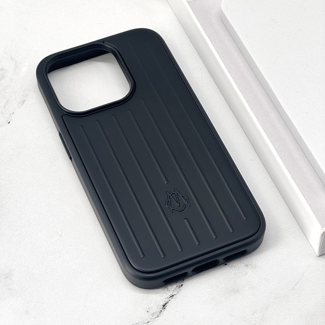 IPhone 15 Pro Max BLK Rimowa Case Aluminum