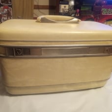Vintage Samsonite white Hard Case Train Travel makeup mirror luggage tray keys