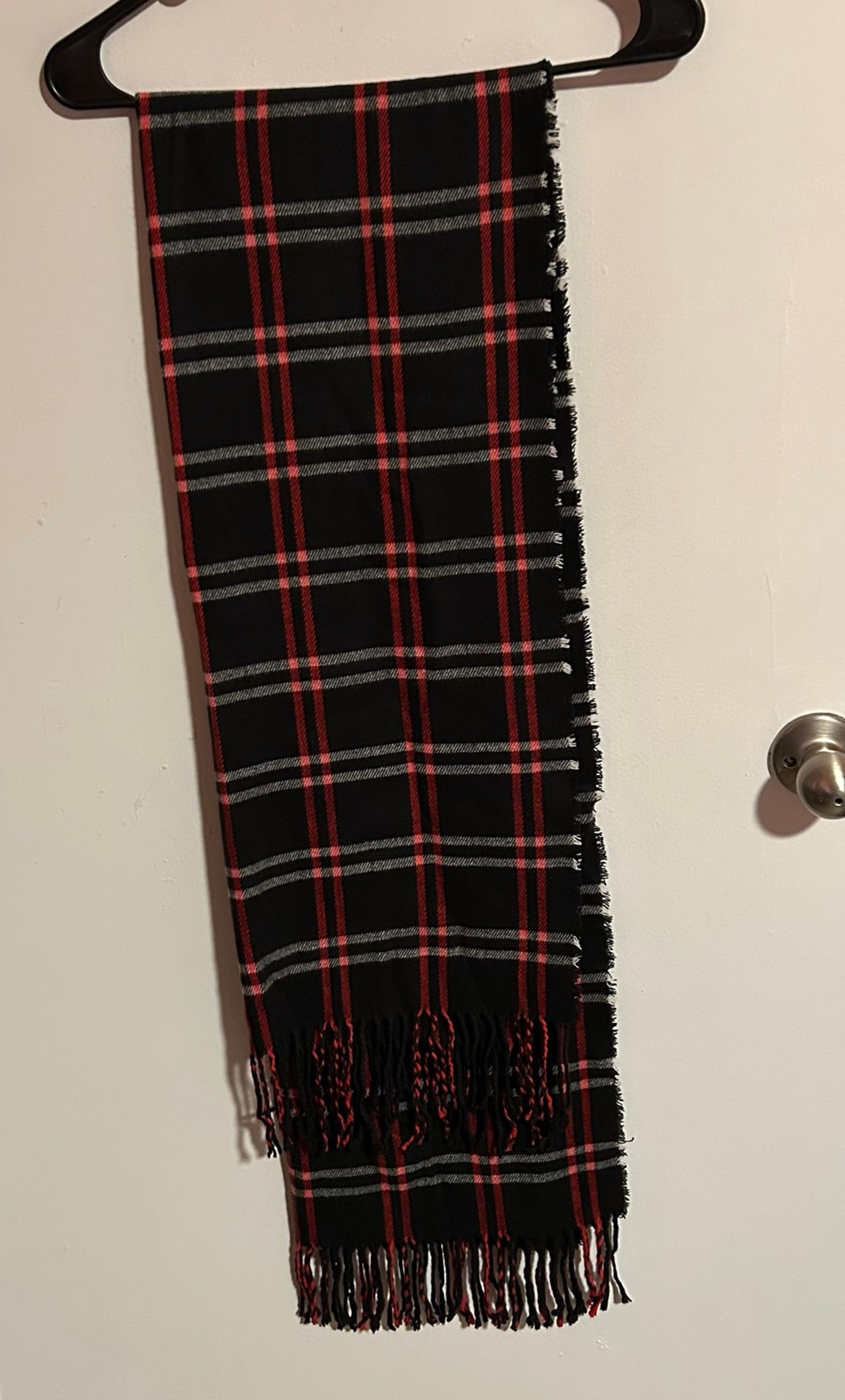Steve Madden Black/Red/Grey Scarf