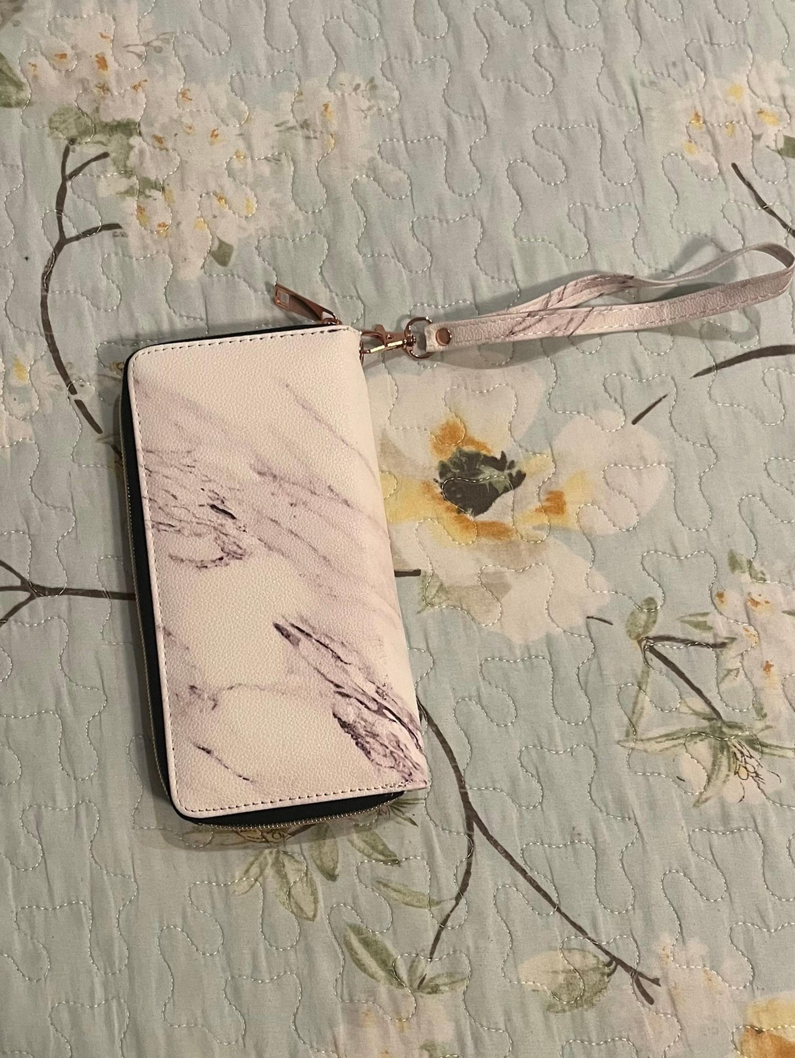 womens wallets - Claire's