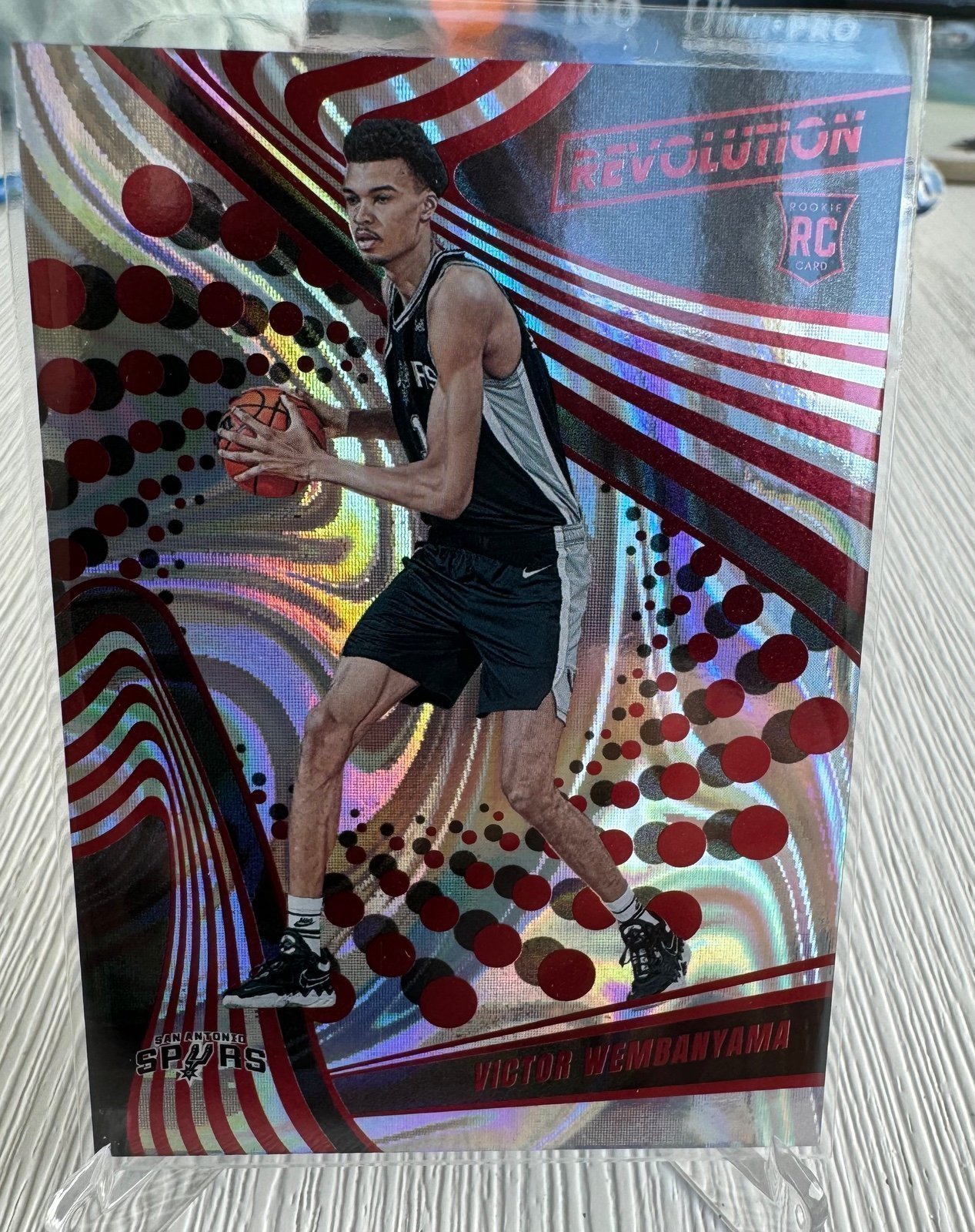 2023-24 Panini Revolution - Rookies Red Swirl #104 Victor Wembanyama /199 (RC)