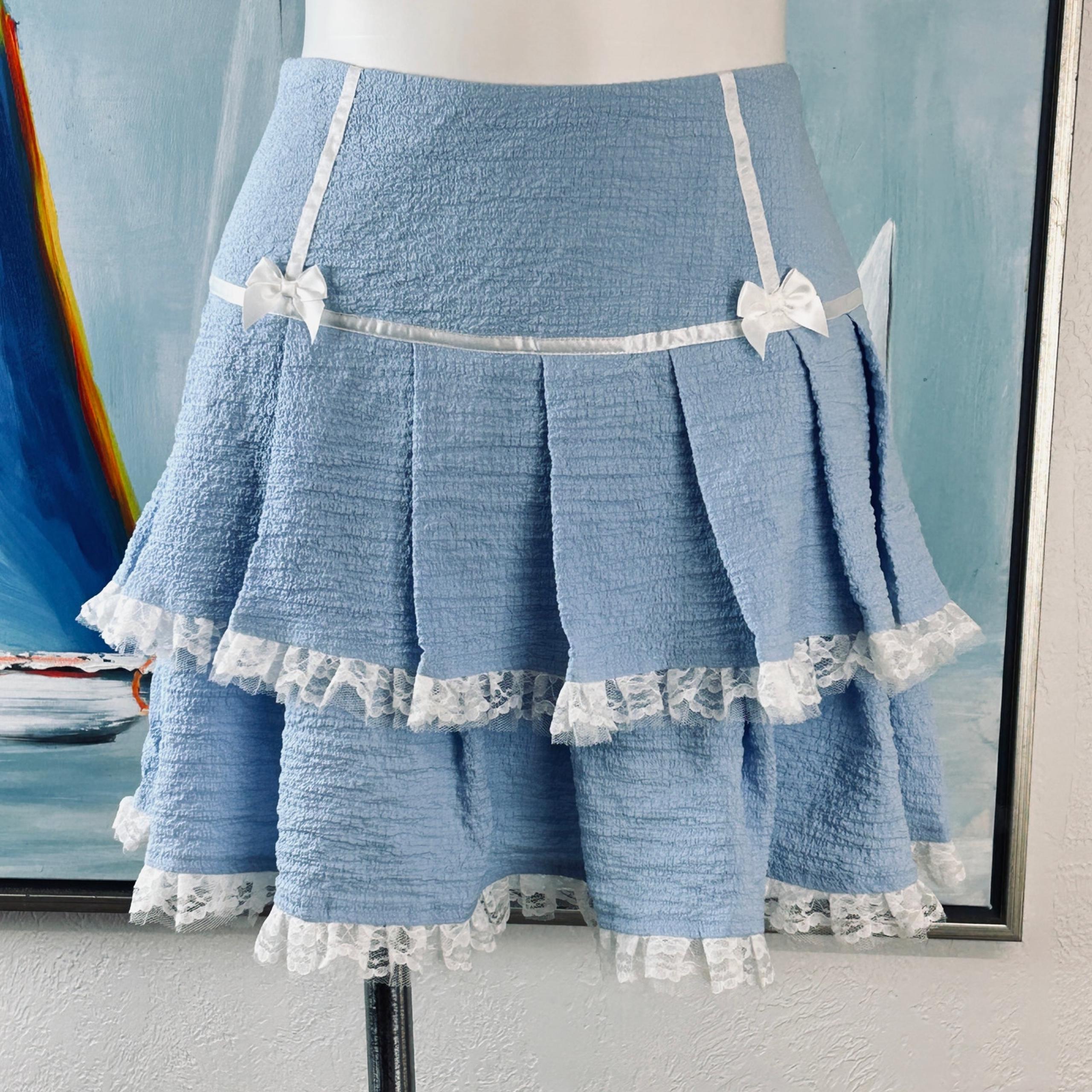Skirt Tiered mini Lace Bows and pleats Baby Blue size junior large - SHEIN
