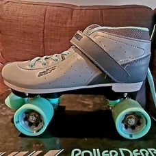 Women's roller skates size 10