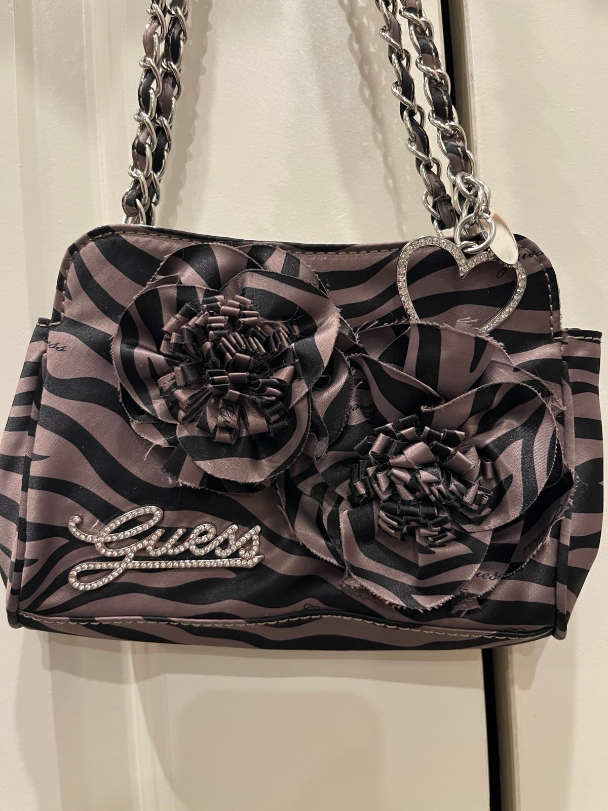 Y2K Guess brand purse/mini bag