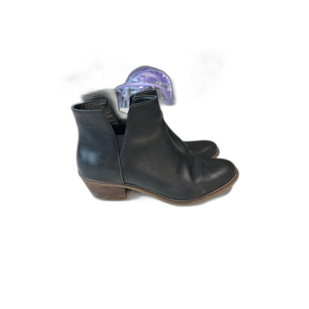 Cole Haan Abbot Black Leather Booties Size 8.5