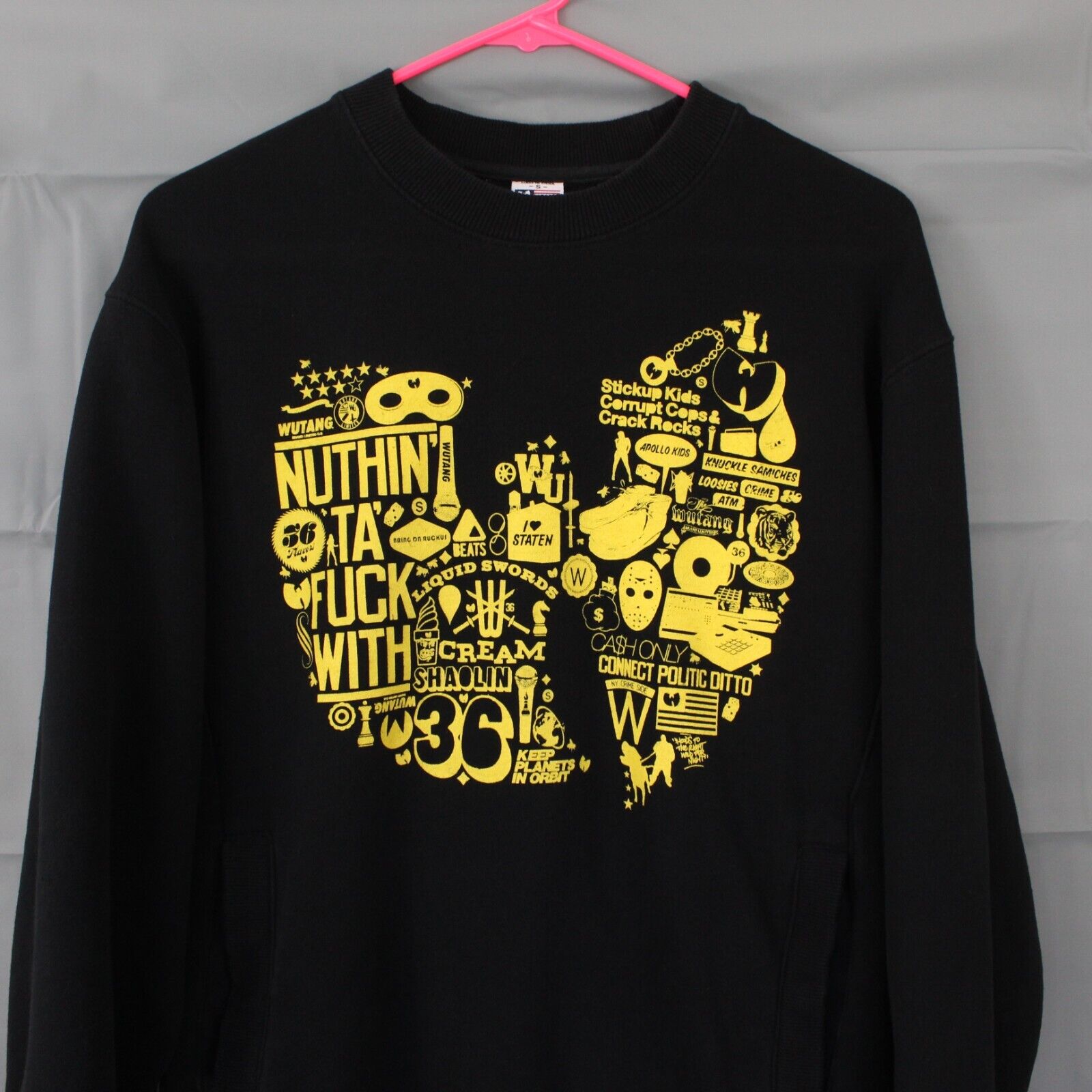 Wu Tang Sweater Mens Small Logo Crewneck Pull Over Hip Hop