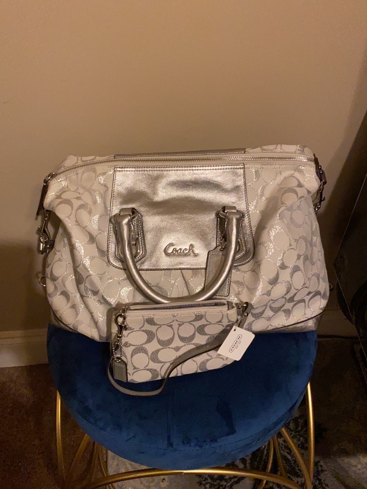 Coach purse shops and Coin/Card Pouch