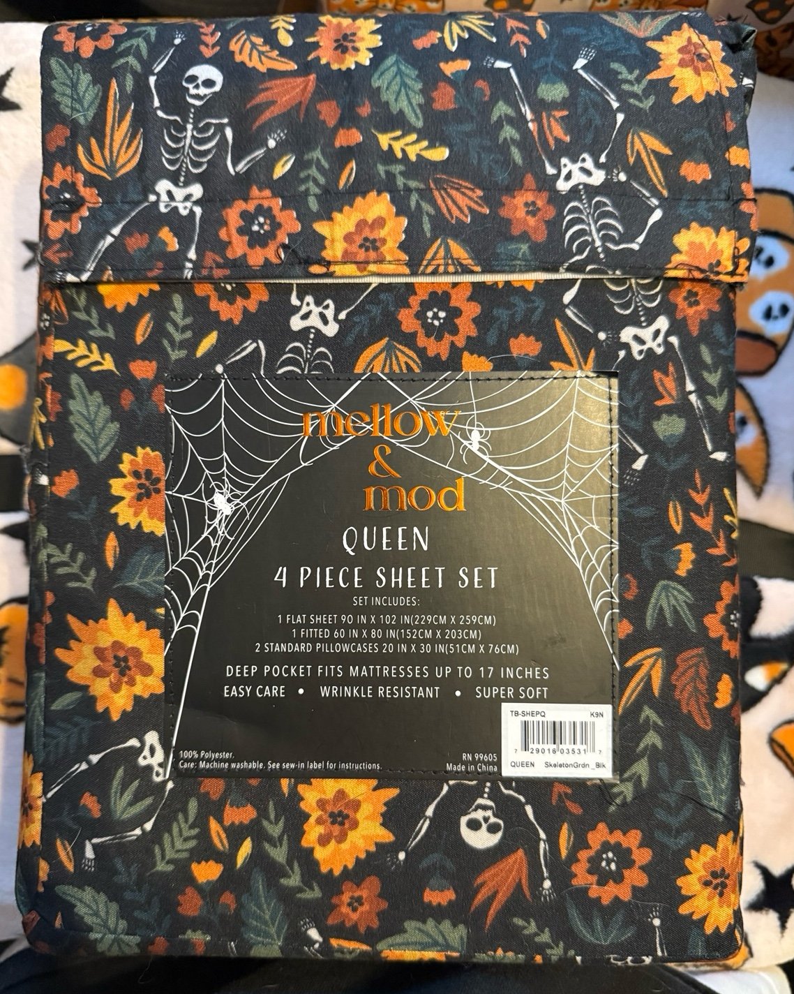 viral tiktok mellow & mod black W/skeletons & fall fall flowers