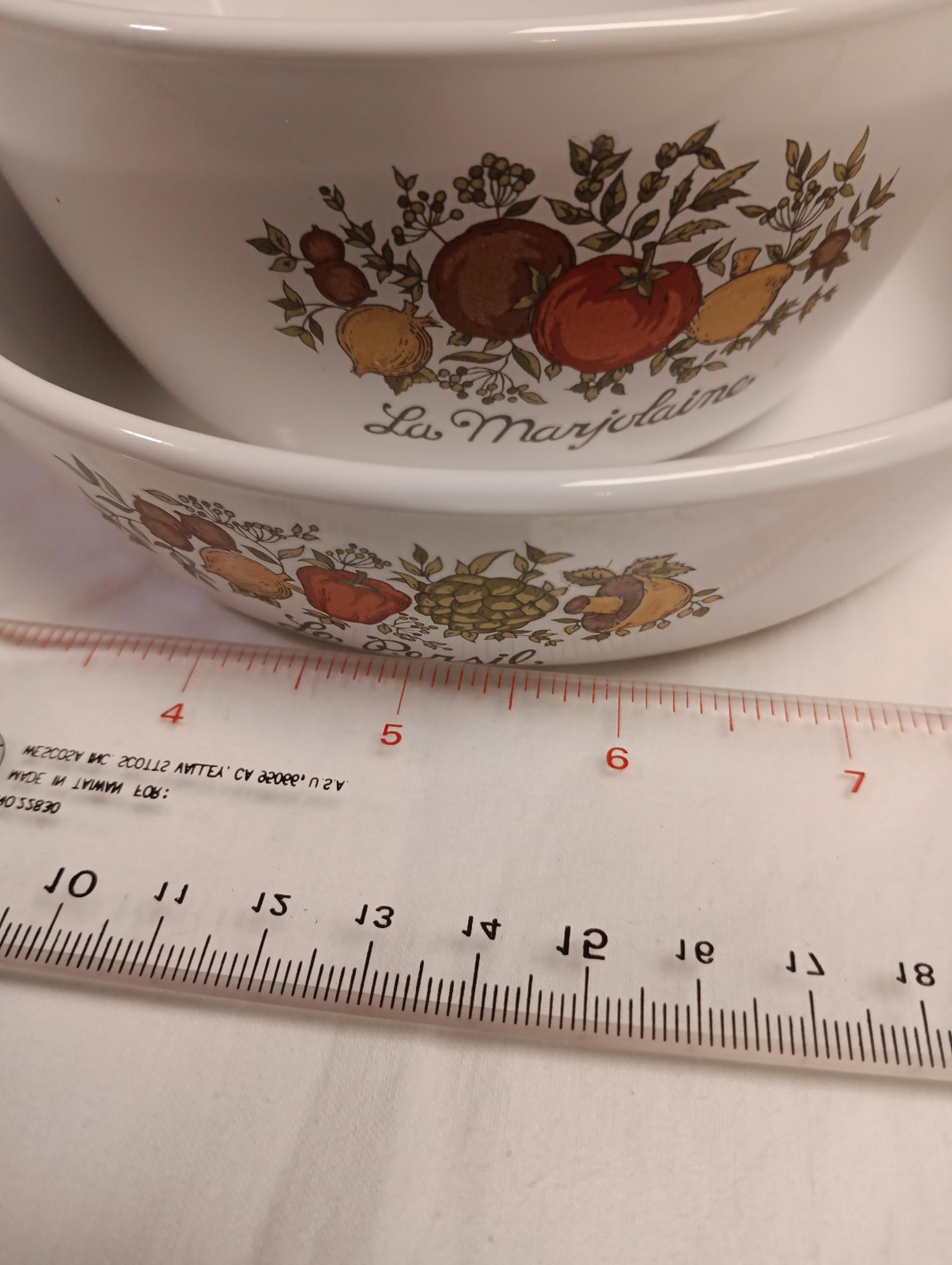Vtg 70s Corning Ware Spice of Life LE MARJOLAINE P-82-B Sauce Pan and LE PERSIL