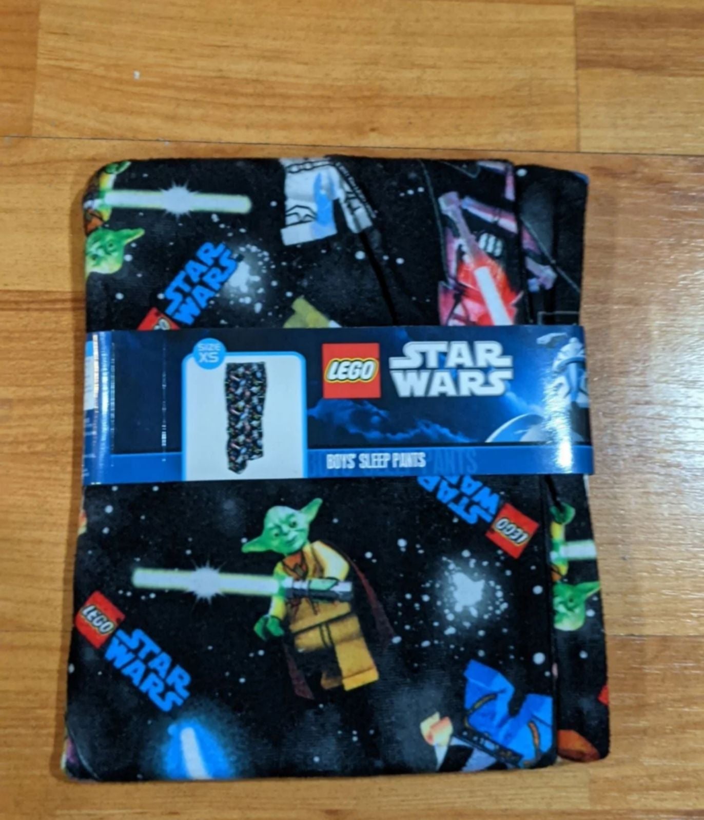 YARD SALE BARN BUNDLE 2 star Wars PJ pants size Xsmall