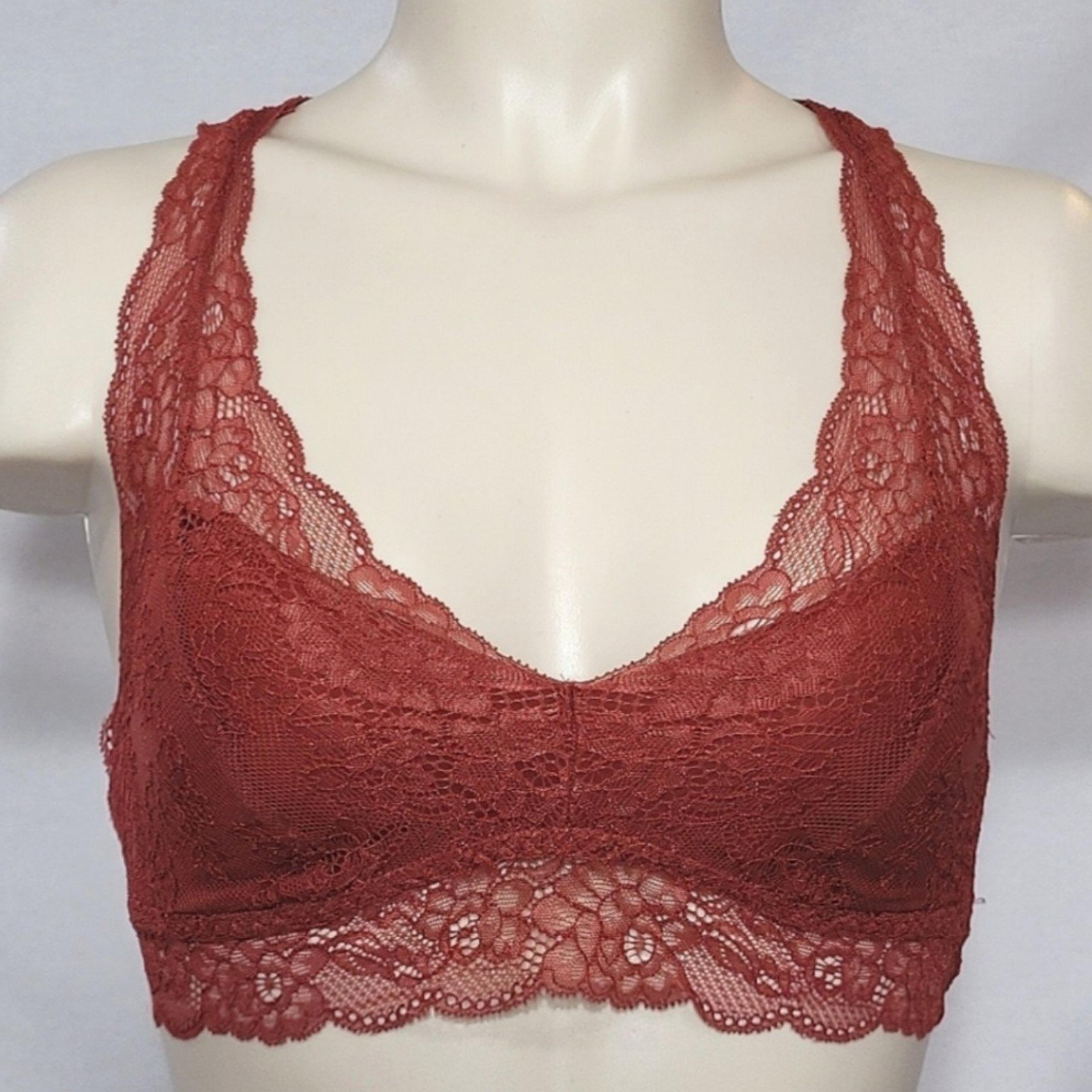 SMALL Gilligan & O'Malley Lace Racerback Wire Free Bralette Salsa NWT 

New with