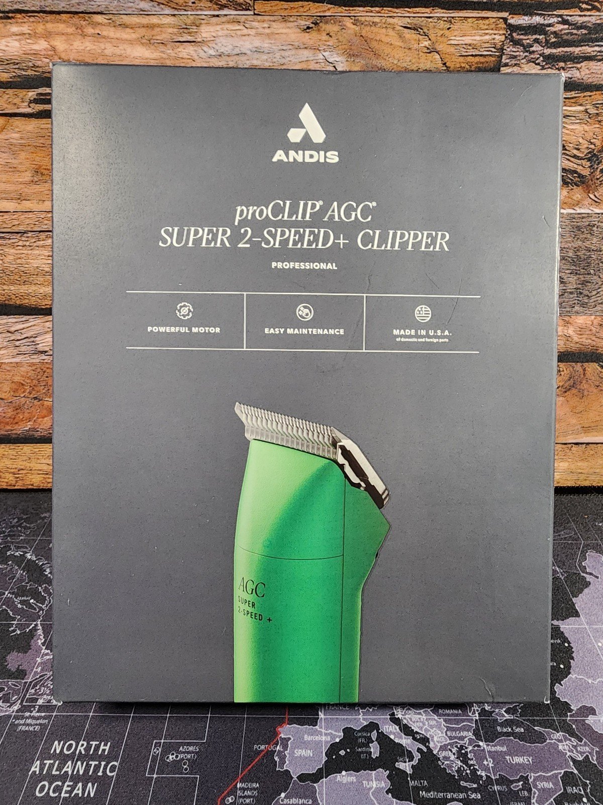 NEW! Andis ProClip AGC 2-Speed+ Clipper (Green) NEW IN BOX #24695 + 4 Combs