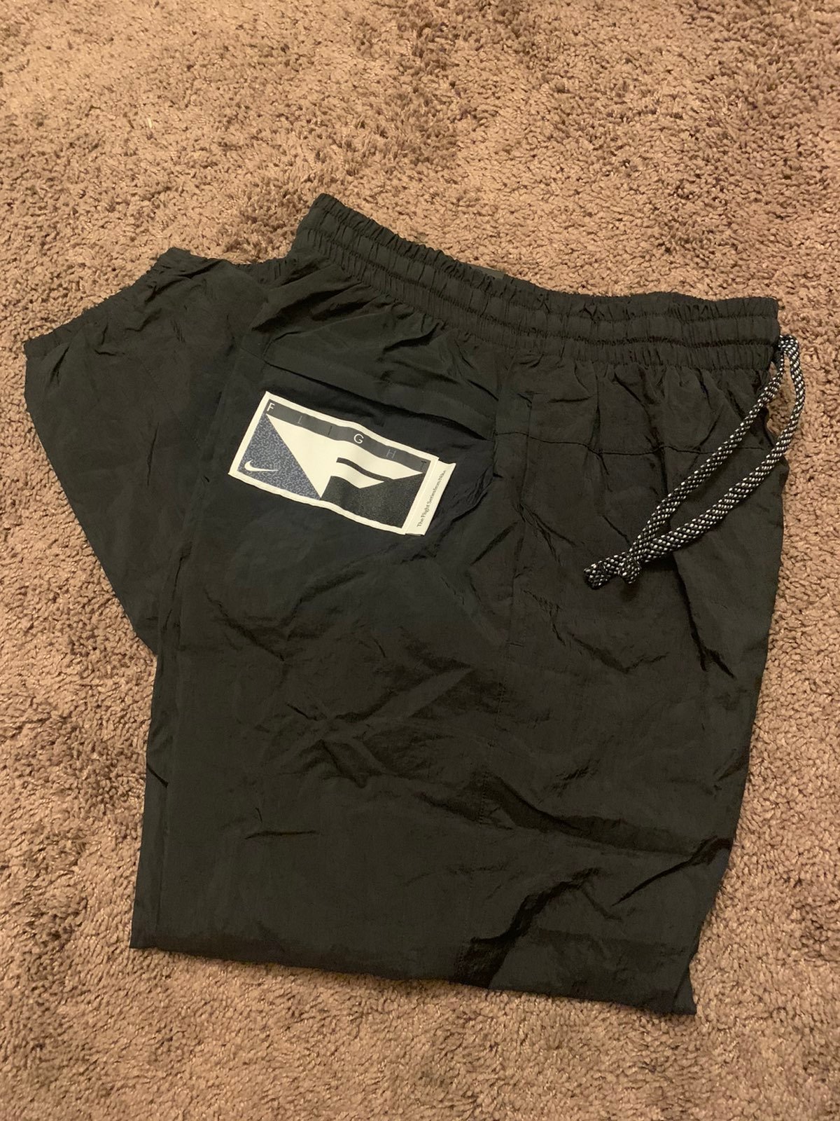 Nike Men's Basketball Loose Fit Pants