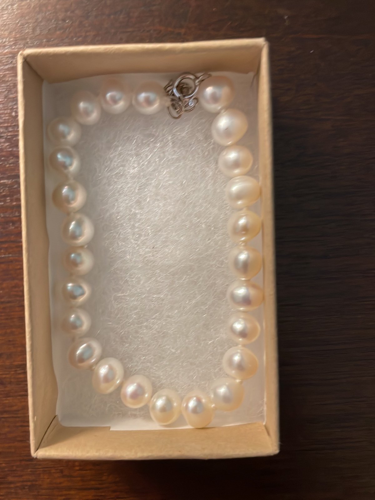 Childs Pearl bracelet