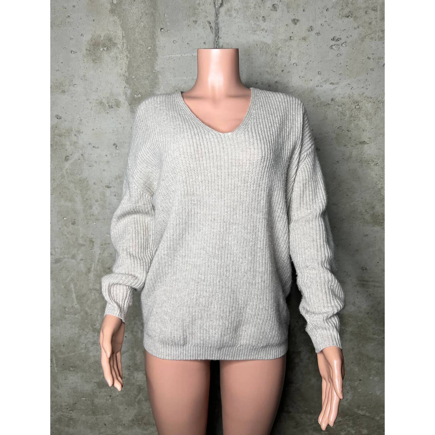 Jenni Kayne V-Neck Cashmere & Wool V-Neck Sweater Sz. XS